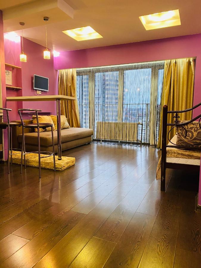 Lux Apartment On Kirova 27D View 15 Floor ドニプロペトロウシク エクステリア 写真