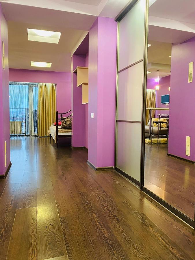 Lux Apartment On Kirova 27D View 15 Floor ドニプロペトロウシク エクステリア 写真