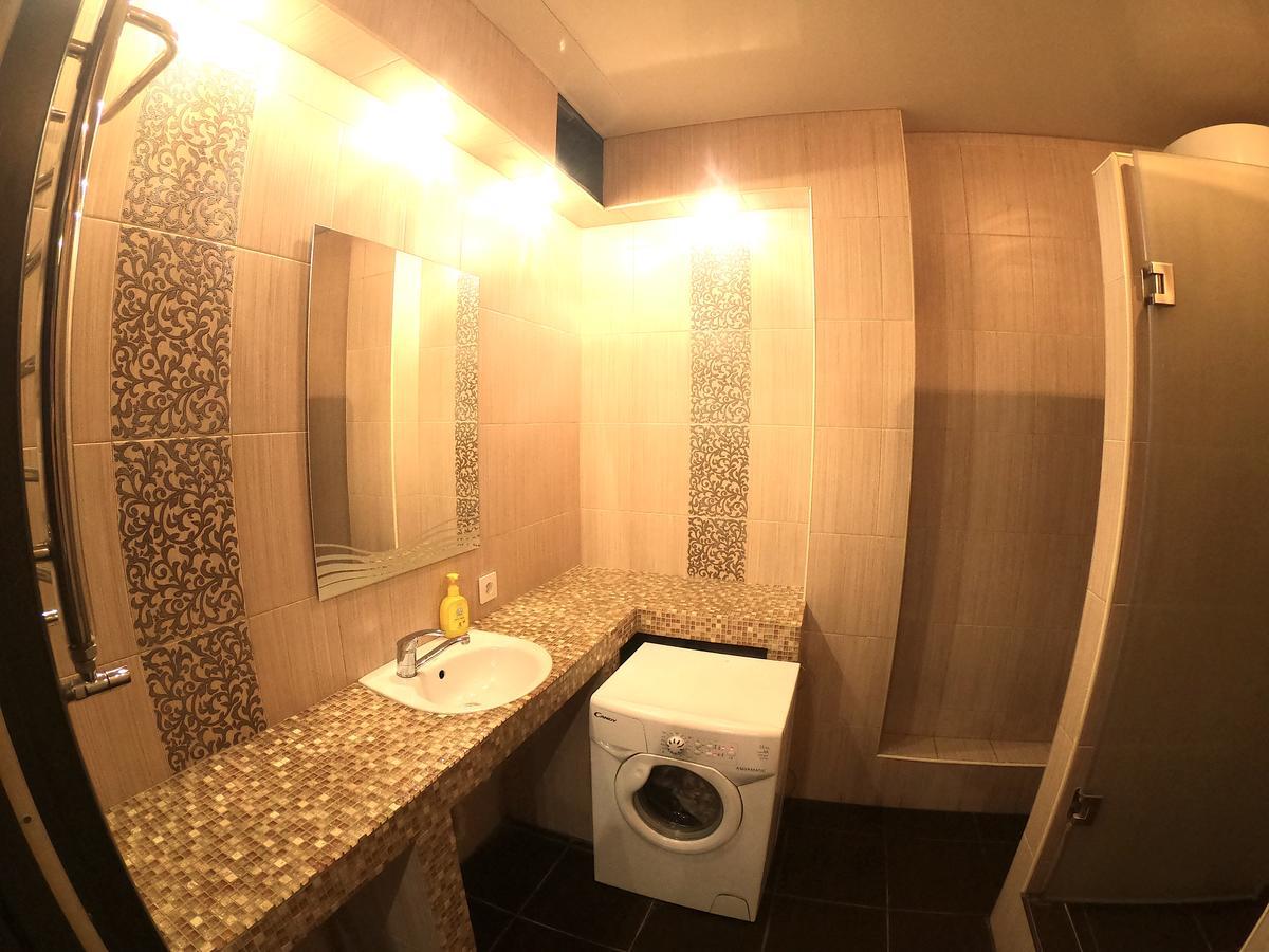 Lux Apartment On Kirova 27D View 15 Floor ドニプロペトロウシク エクステリア 写真